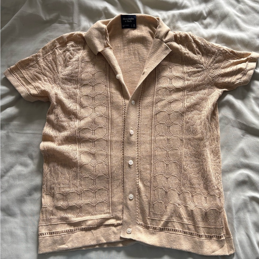 Men's Abercrombie Beige Short Sleeve Sweater Shirt M